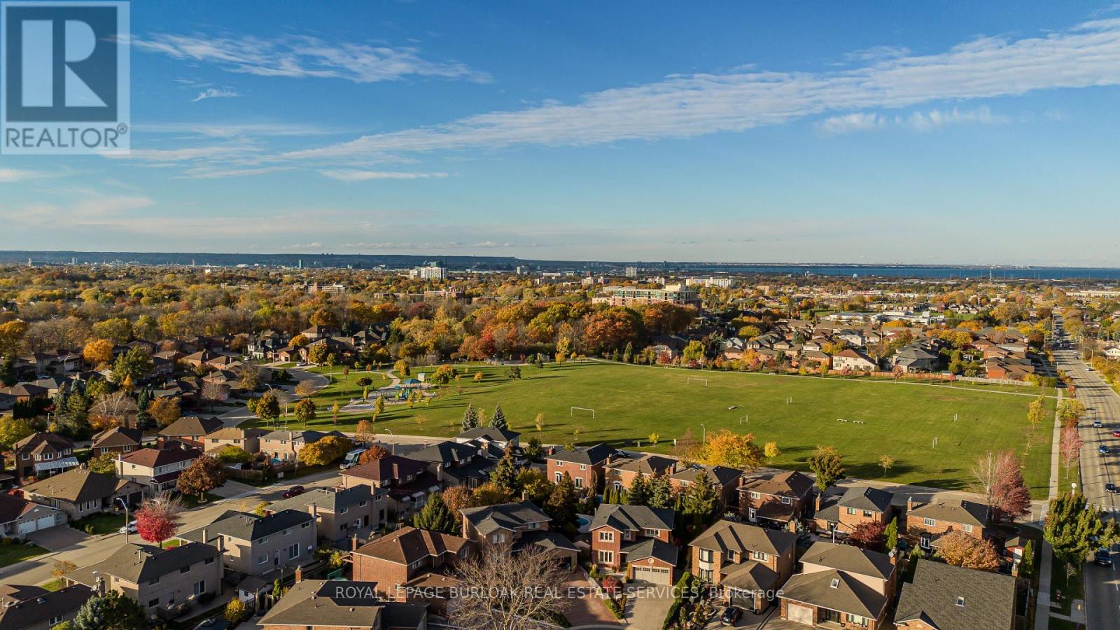 1012 Greenhill Avenue, Hamilton, Ontario  L8G 5G9 - Photo 3 - X12517592