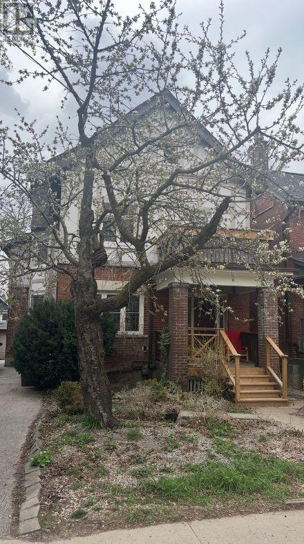 89 Ellsworth Avenue, Toronto, Ontario  M6G 2K4 - Photo 15 - C12517642