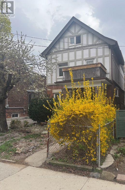 89 Ellsworth Avenue, Toronto, Ontario  M6G 2K4 - Photo 16 - C12517642