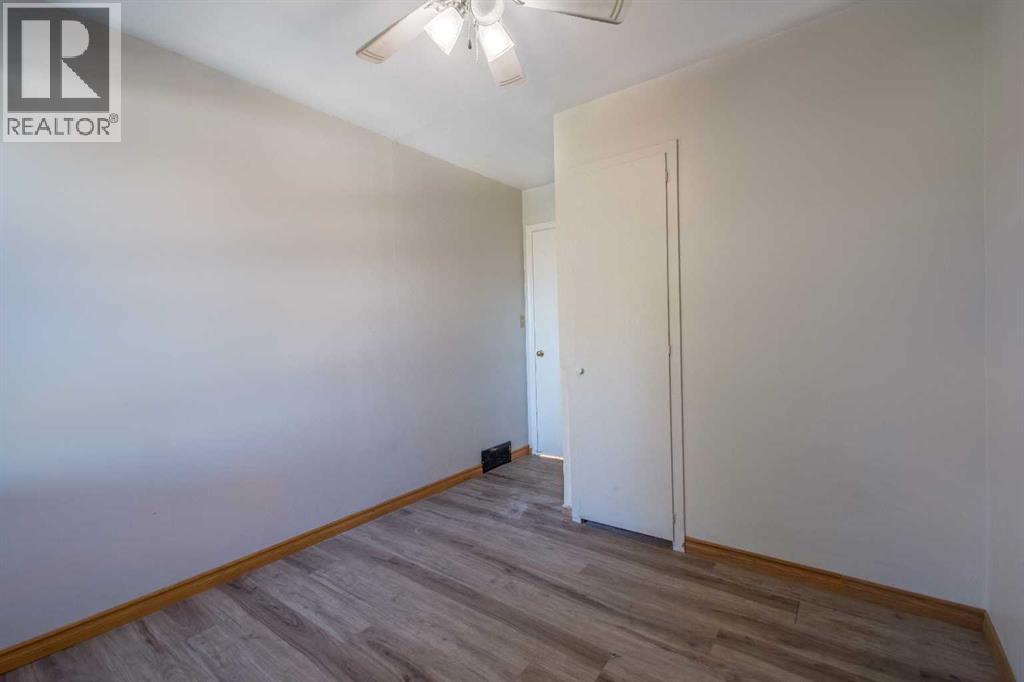 5015 51 Street, Rocky Mountain House, Alberta  T4T 1E2 - Photo 21 - A2263825