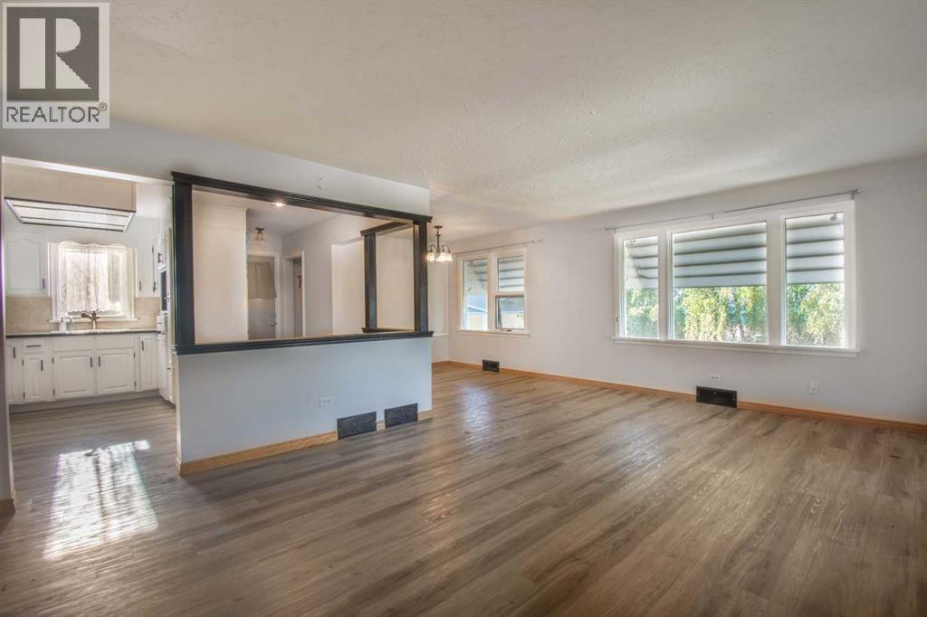 5015 51 Street, Rocky Mountain House, Alberta  T4T 1E2 - Photo 15 - A2263825