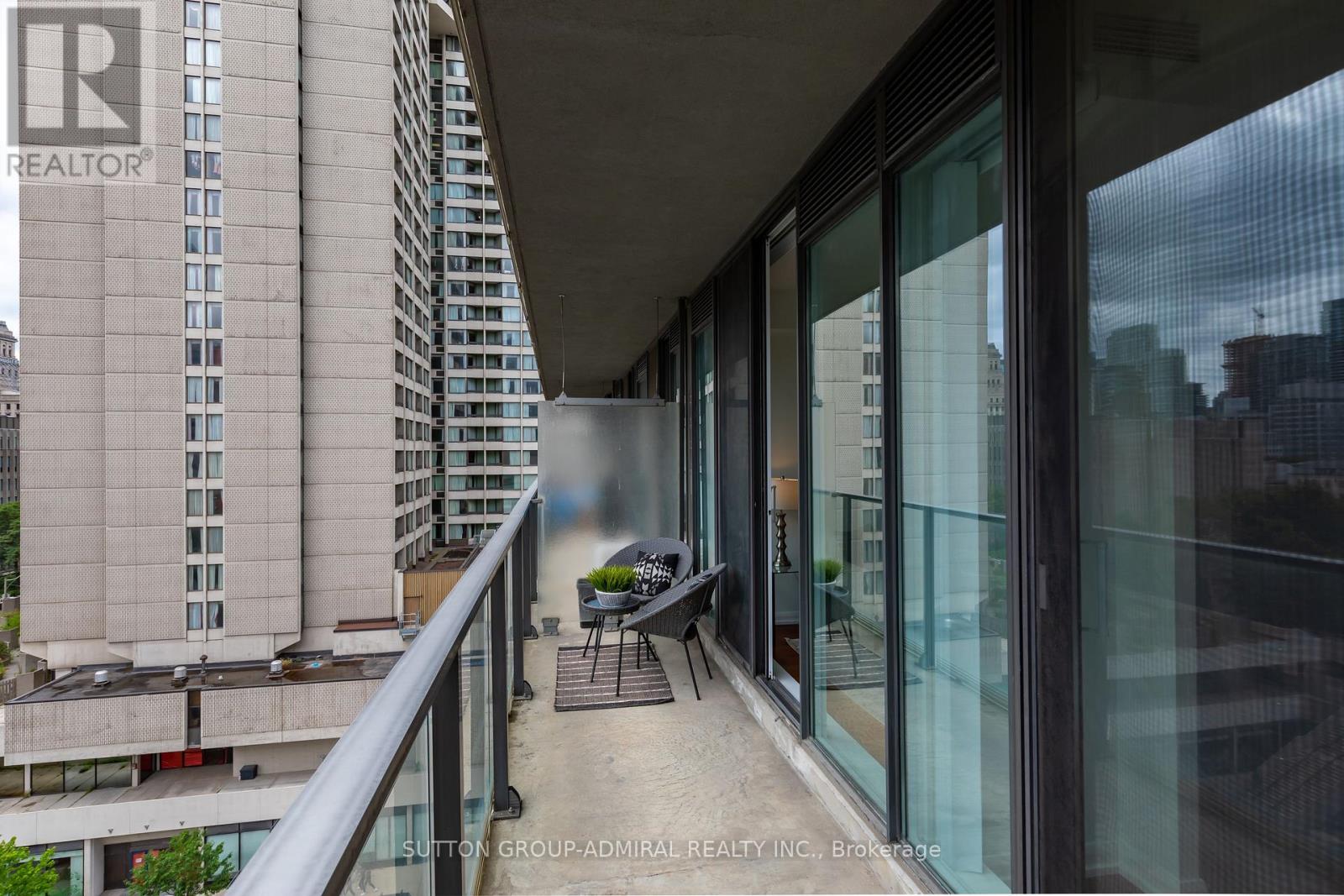 1109 - 111 Elizabeth Street, Toronto, Ontario M5G 1P7 - Photo 25 - C12517718