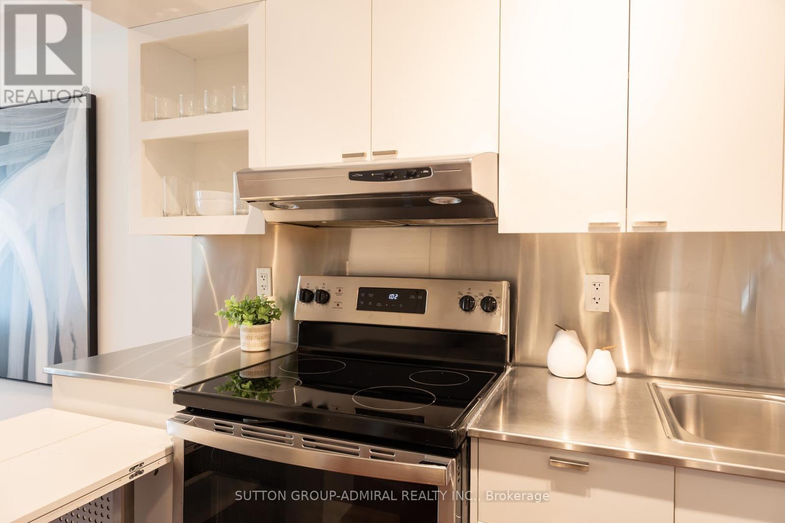 1109 - 111 Elizabeth Street, Toronto, Ontario M5G 1P7 - Photo 6 - C12517718