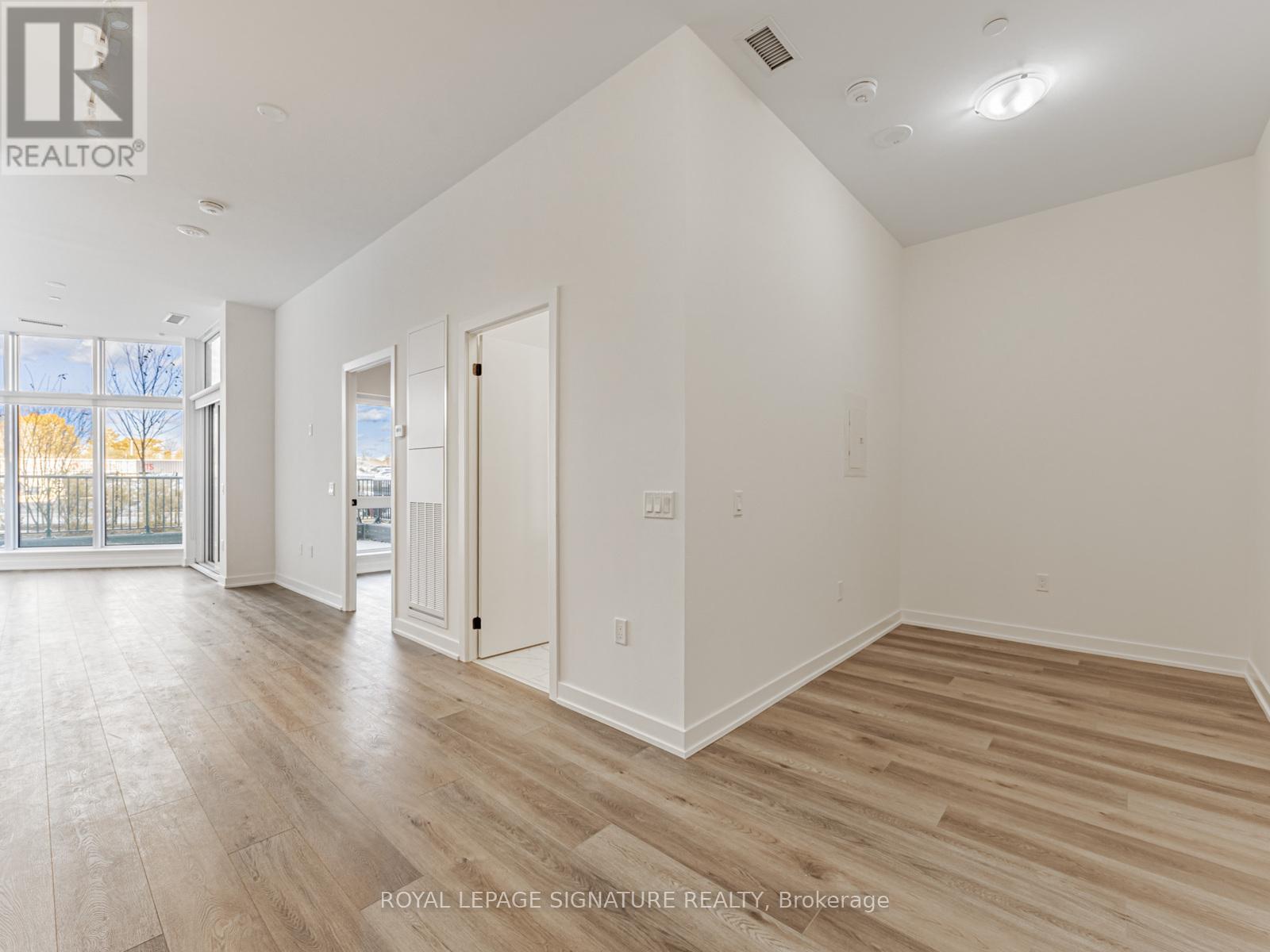 105 - 1 Kyle Lowry Road, Toronto, Ontario M3C 1V4 - Photo 8 - C12517728