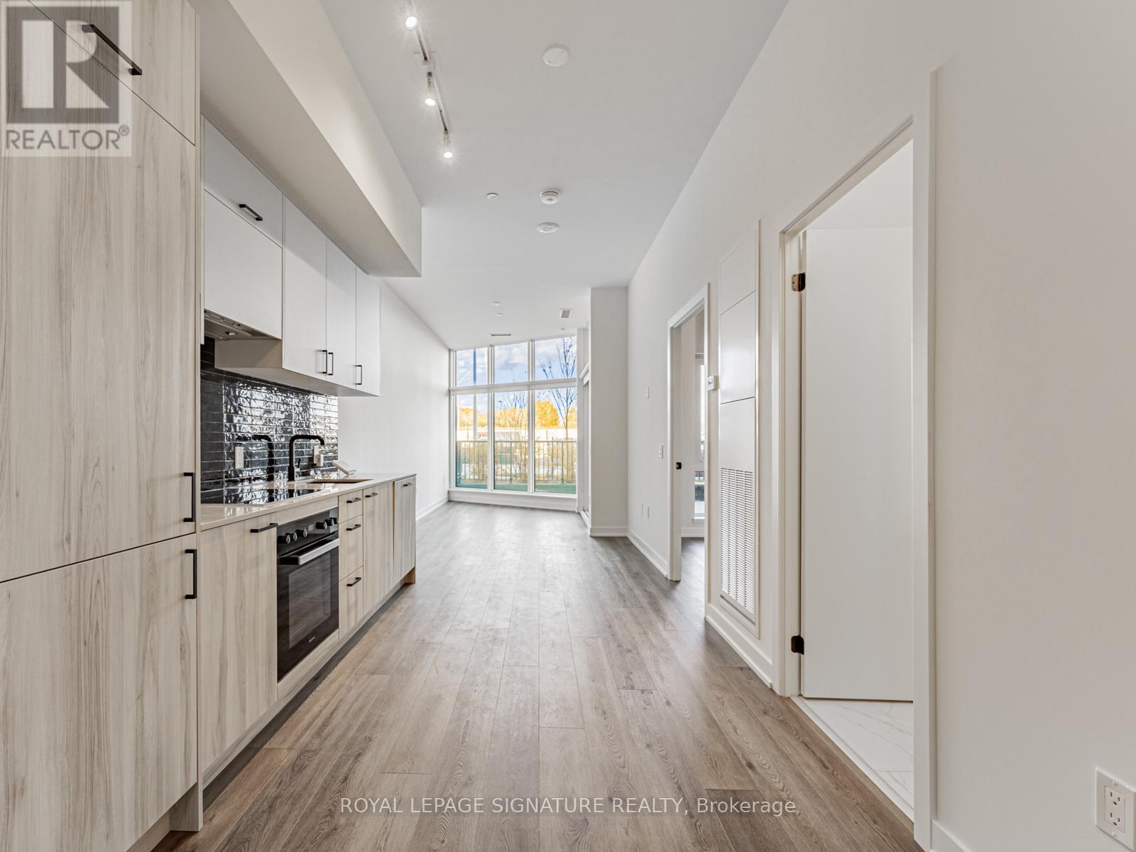 105 - 1 Kyle Lowry Road, Toronto, Ontario M3C 1V4 - Photo 9 - C12517728