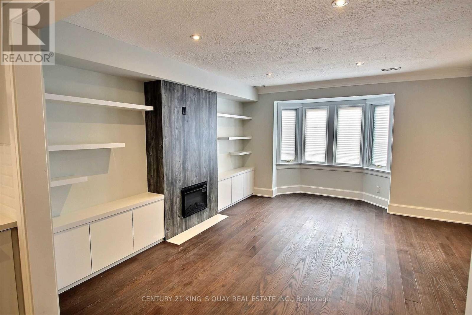 Main Fl - 1763 Bayview Avenue, Toronto, Ontario  M4G 3C5 - Photo 5 - C12517770