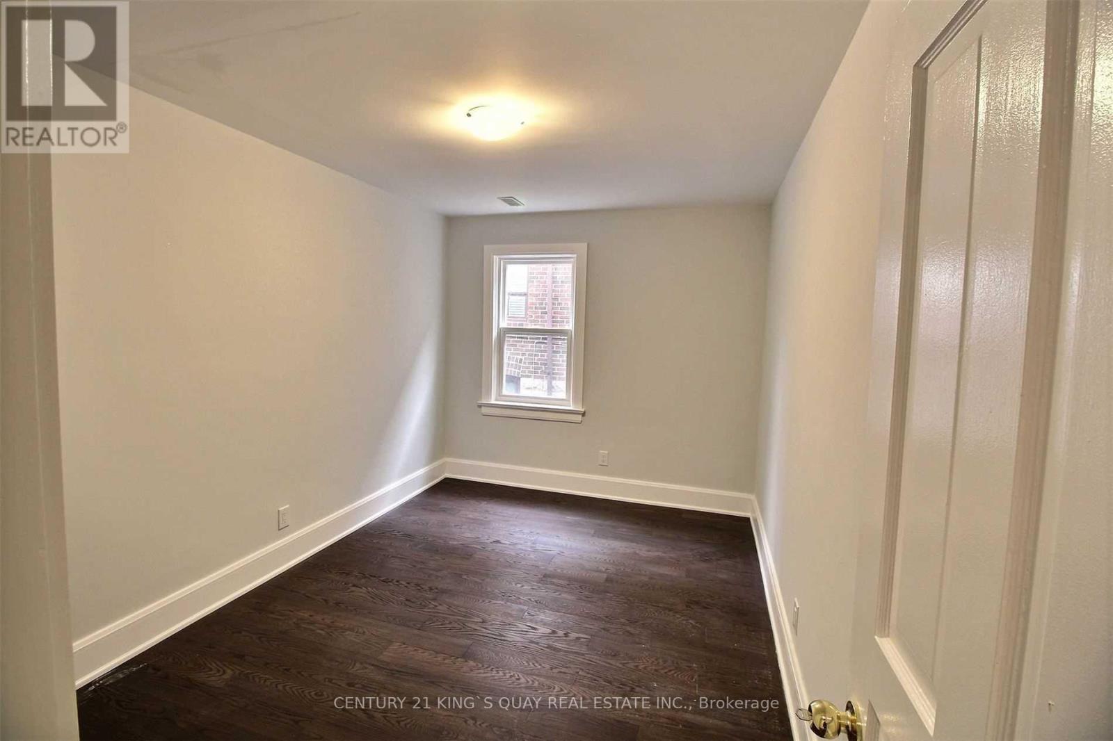 Main Fl - 1763 Bayview Avenue, Toronto, Ontario  M4G 3C5 - Photo 8 - C12517770