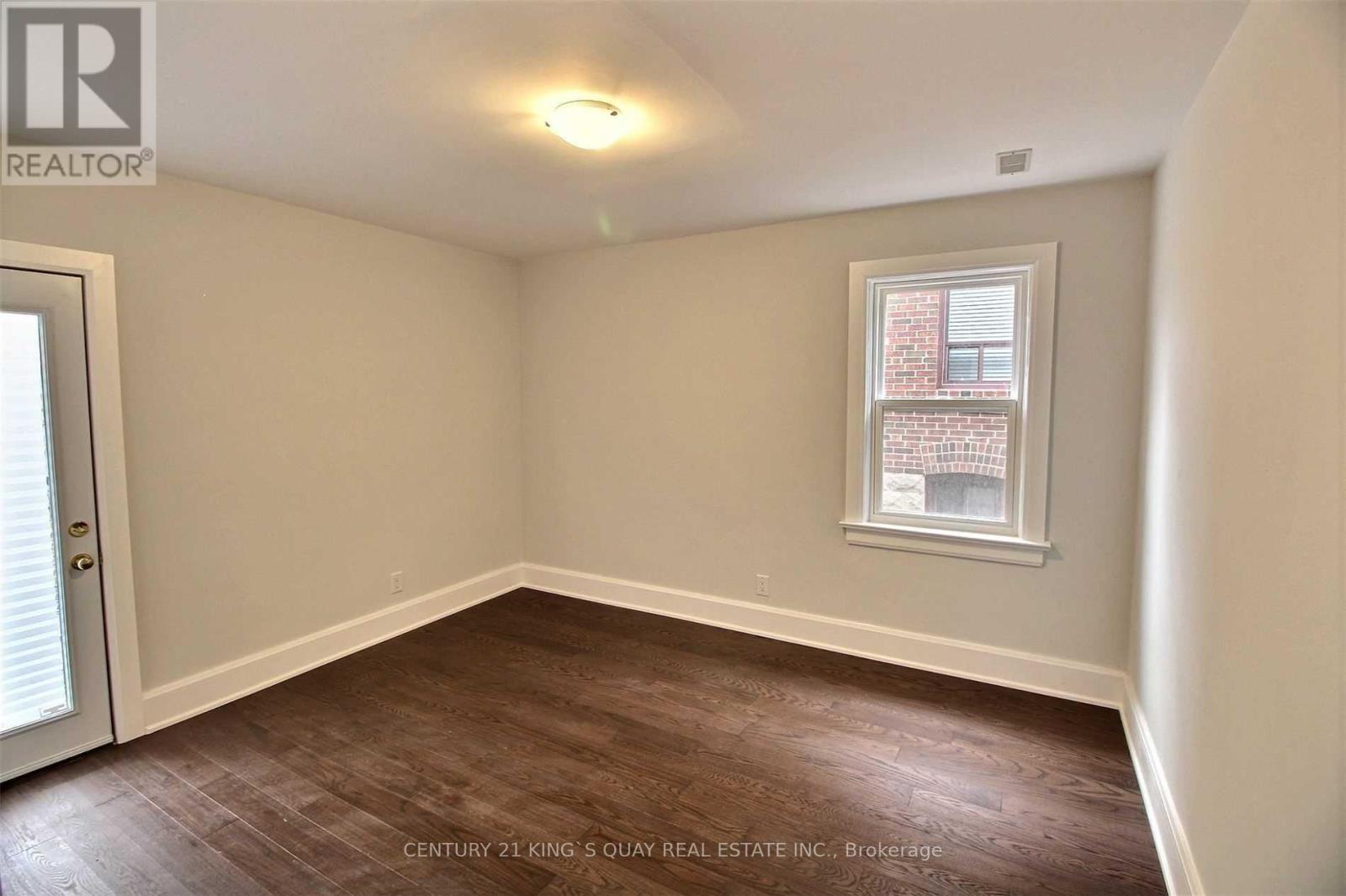 Main Fl - 1763 Bayview Avenue, Toronto, Ontario  M4G 3C5 - Photo 9 - C12517770