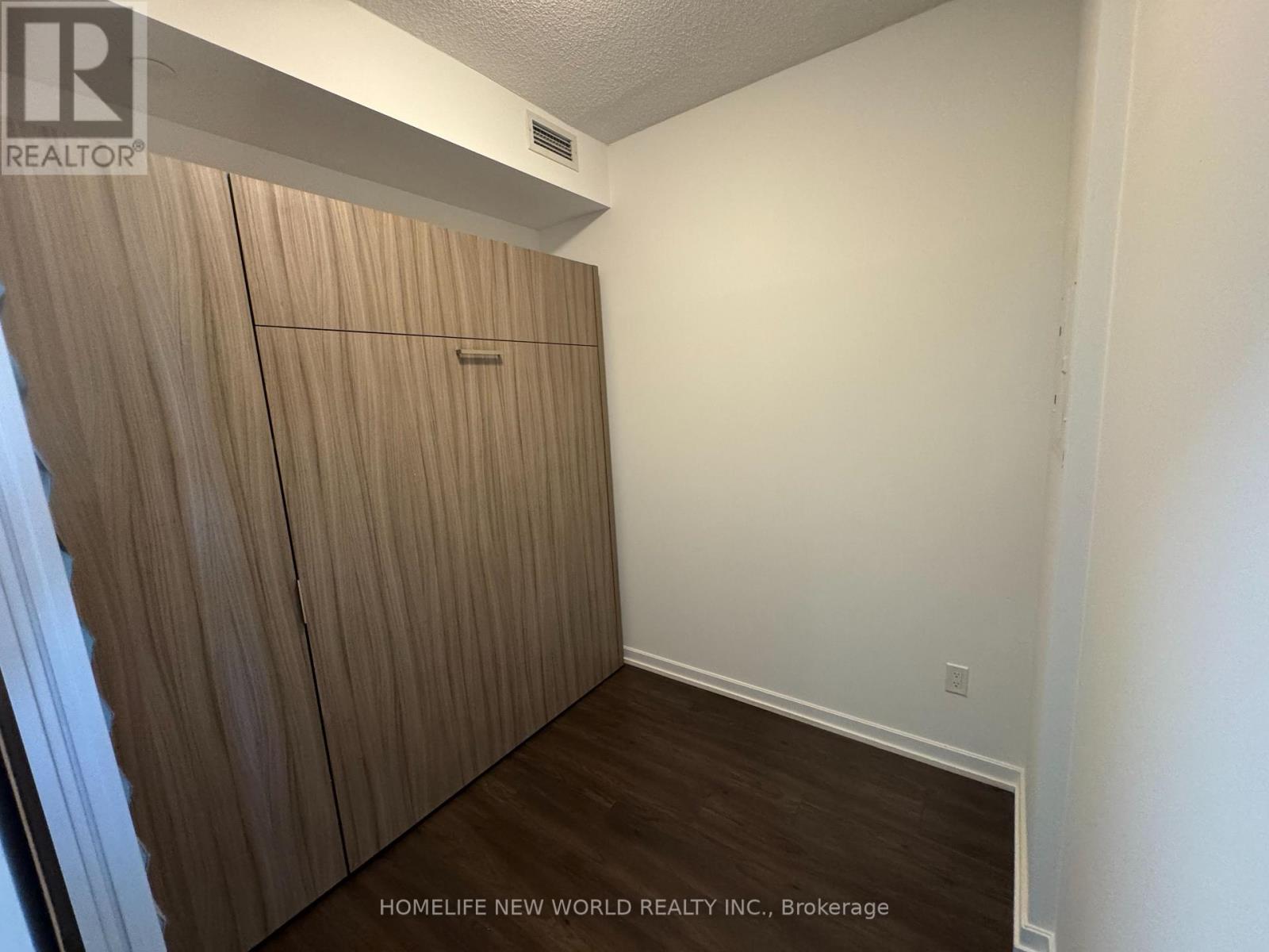 1704 - 50 Forest Manor Road, Toronto, Ontario  M2J 0E3 - Photo 10 - C12517884