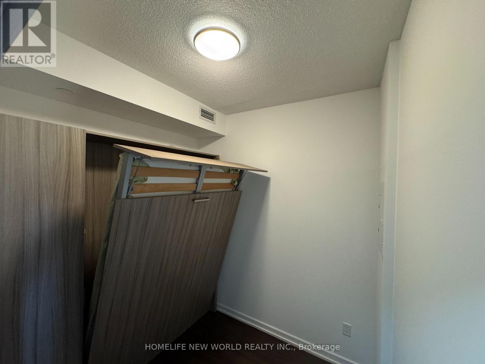 1704 - 50 Forest Manor Road, Toronto, Ontario  M2J 0E3 - Photo 11 - C12517884