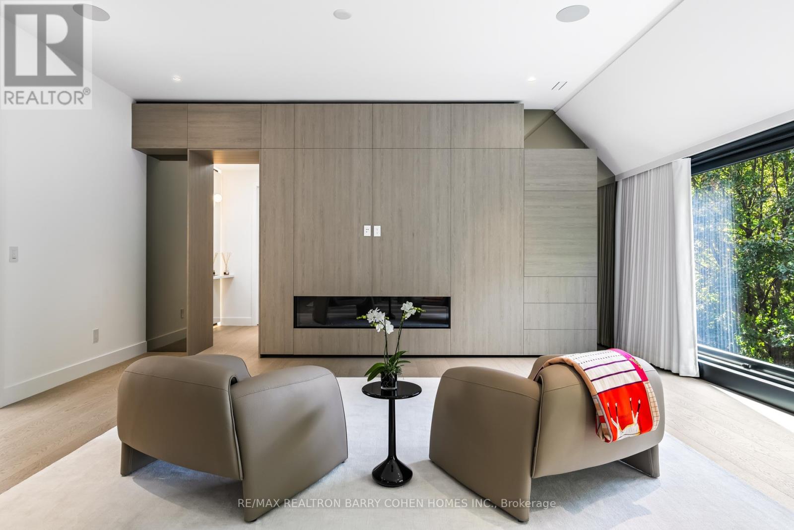 90 Esgore Drive, Toronto, Ontario  M5M 3R8 - Photo 24 - C12474838