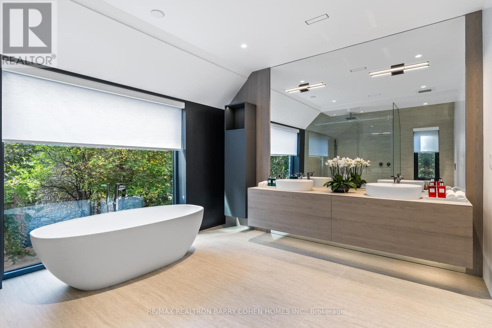 90 Esgore Drive, Toronto, Ontario  M5M 3R8 - Photo 28 - C12474838