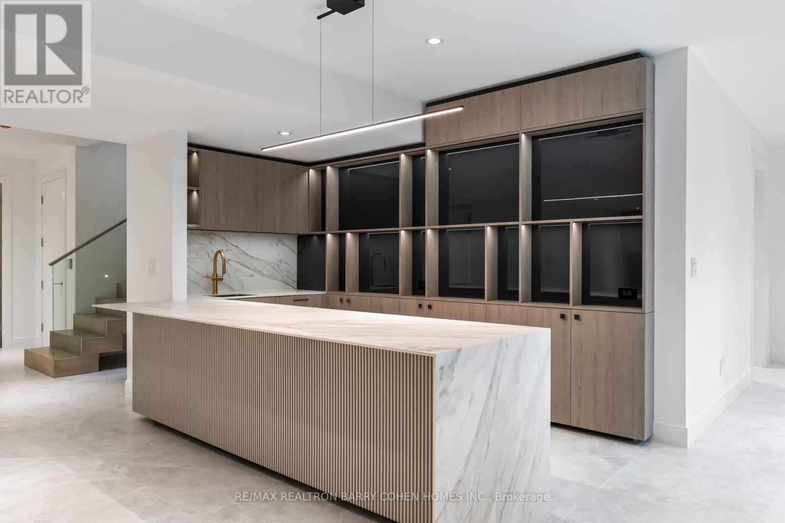 90 Esgore Drive, Toronto, Ontario  M5M 3R8 - Photo 30 - C12474838