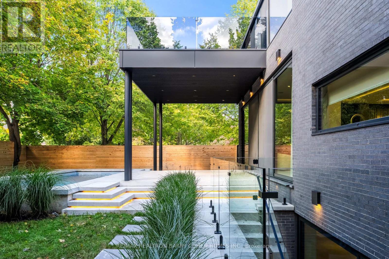 90 Esgore Drive, Toronto, Ontario  M5M 3R8 - Photo 36 - C12474838