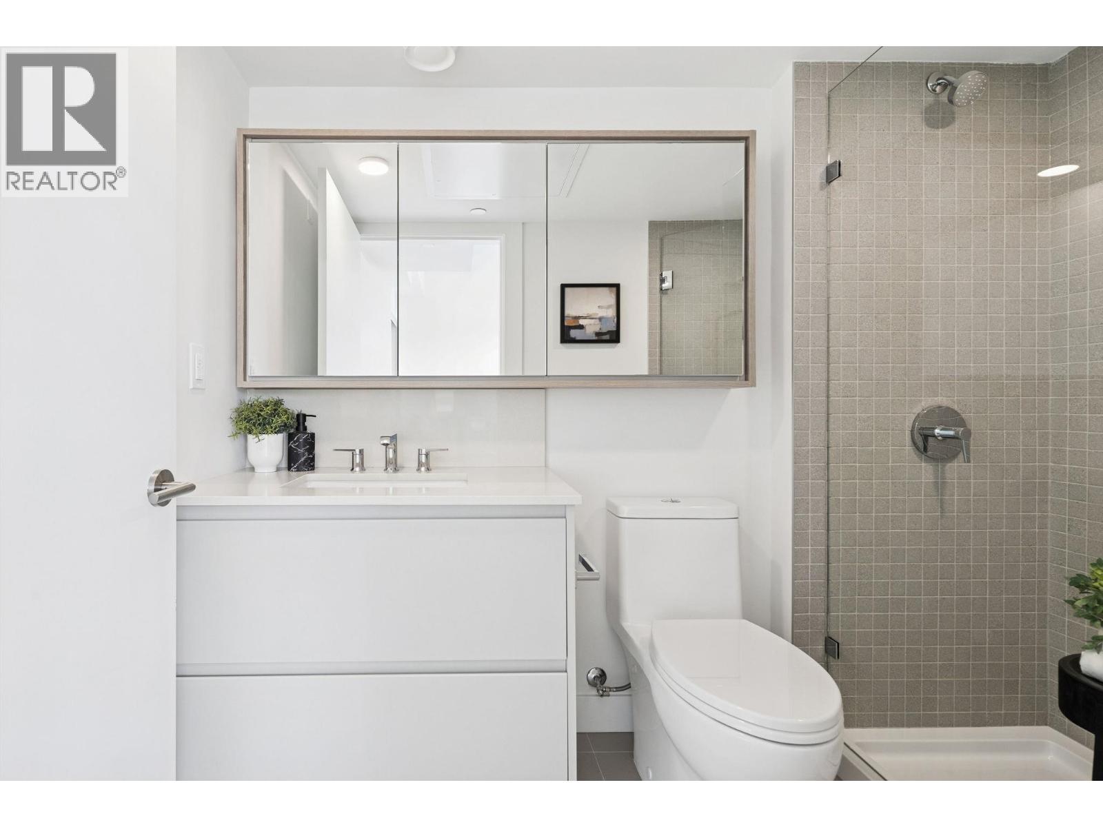 211 1008 W 47th Street, Vancouver, British Columbia  V6M 0E3 - Photo 11 - R3064368