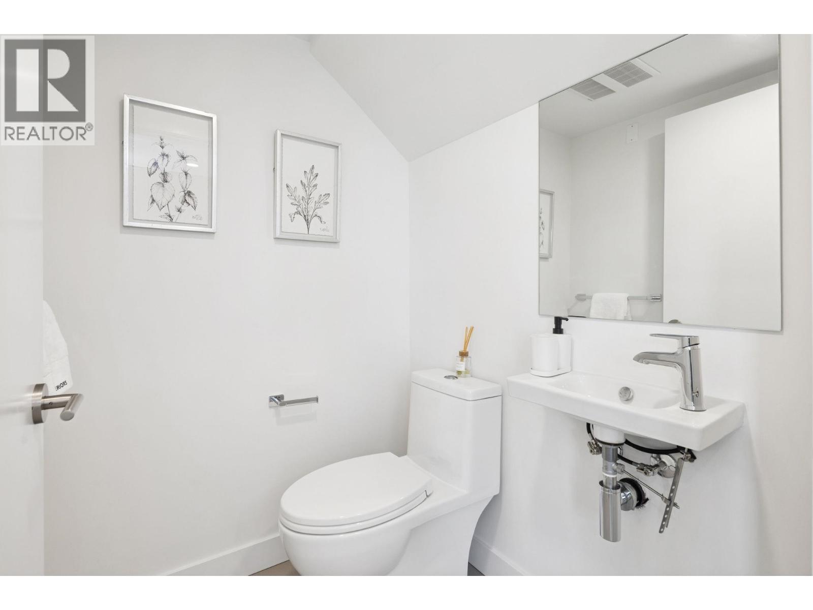 211 1008 W 47th Street, Vancouver, British Columbia  V6M 0E3 - Photo 8 - R3064368