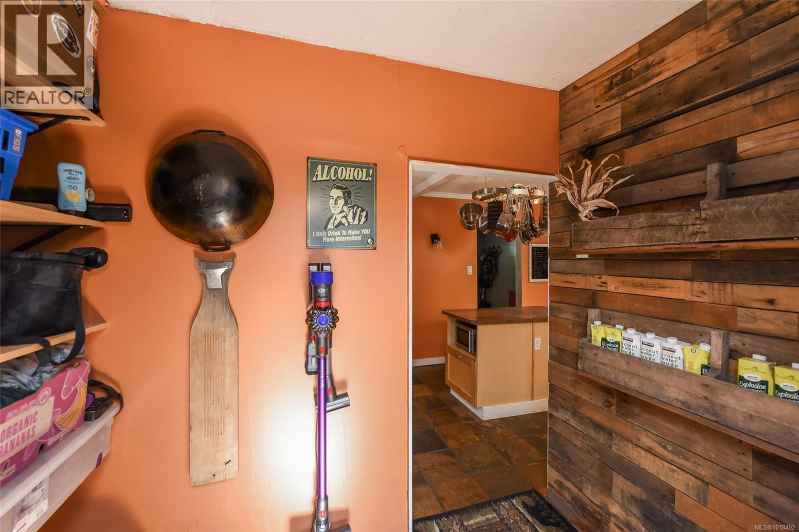 2767 Ulverston Ave, Cumberland, British Columbia  V0R 1S0 - Photo 26 - 1018492