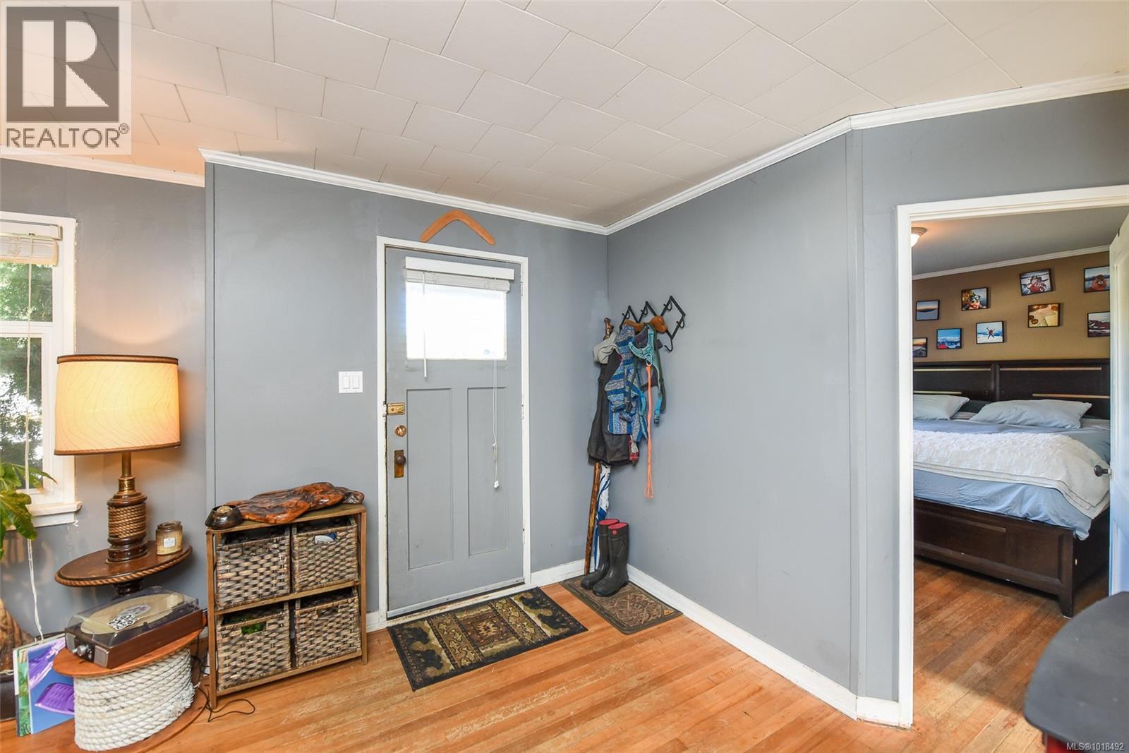 2767 Ulverston Ave, Cumberland, British Columbia  V0R 1S0 - Photo 6 - 1018492