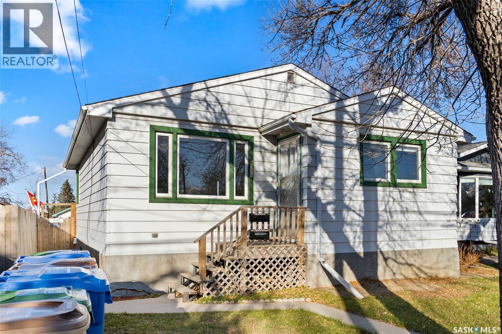 6328 8th AVENUE, regina, Saskatchewan