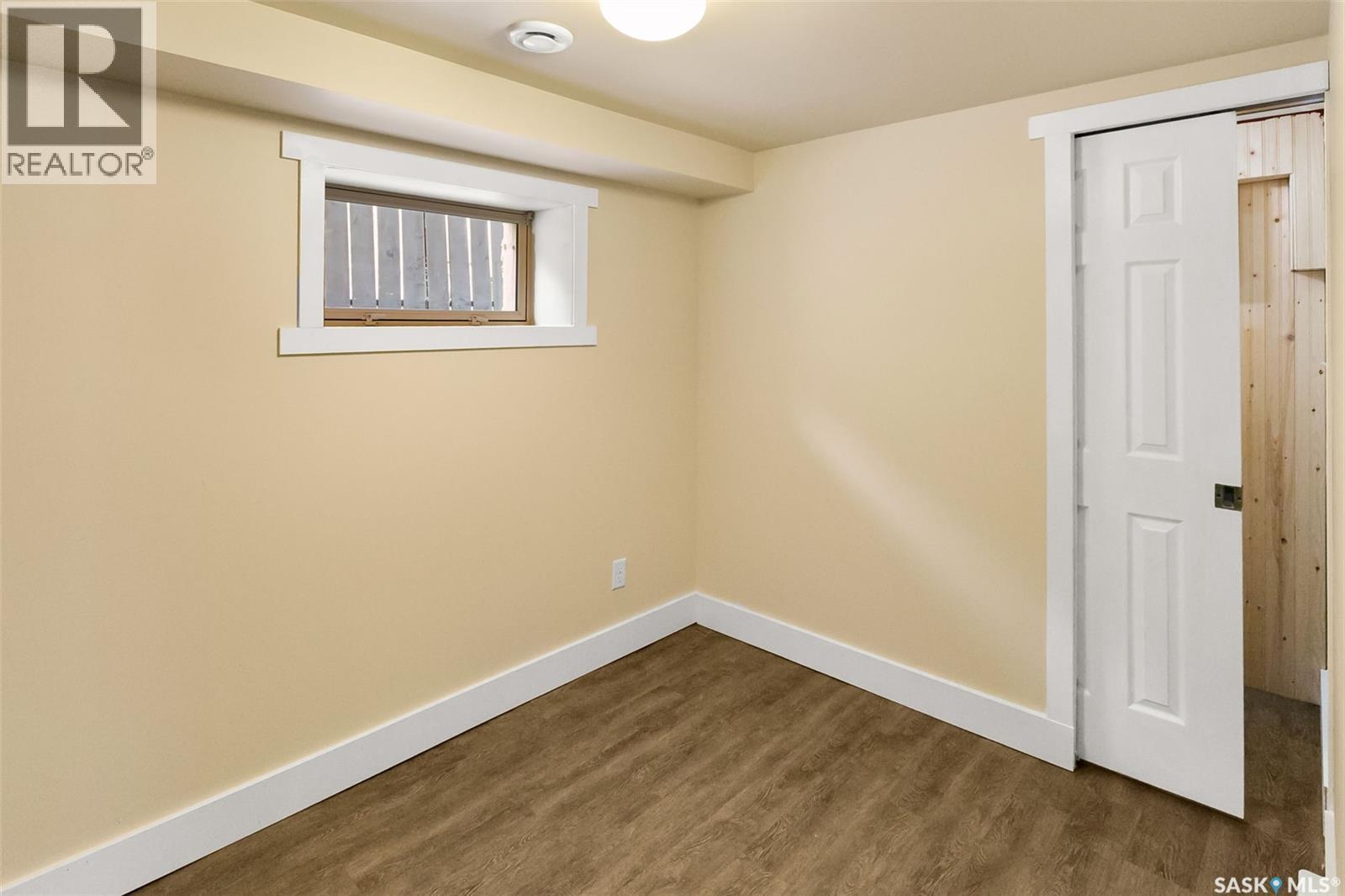 6328 8th Avenue, Regina, Saskatchewan  S4T 0W8 - Photo 28 - SK023573