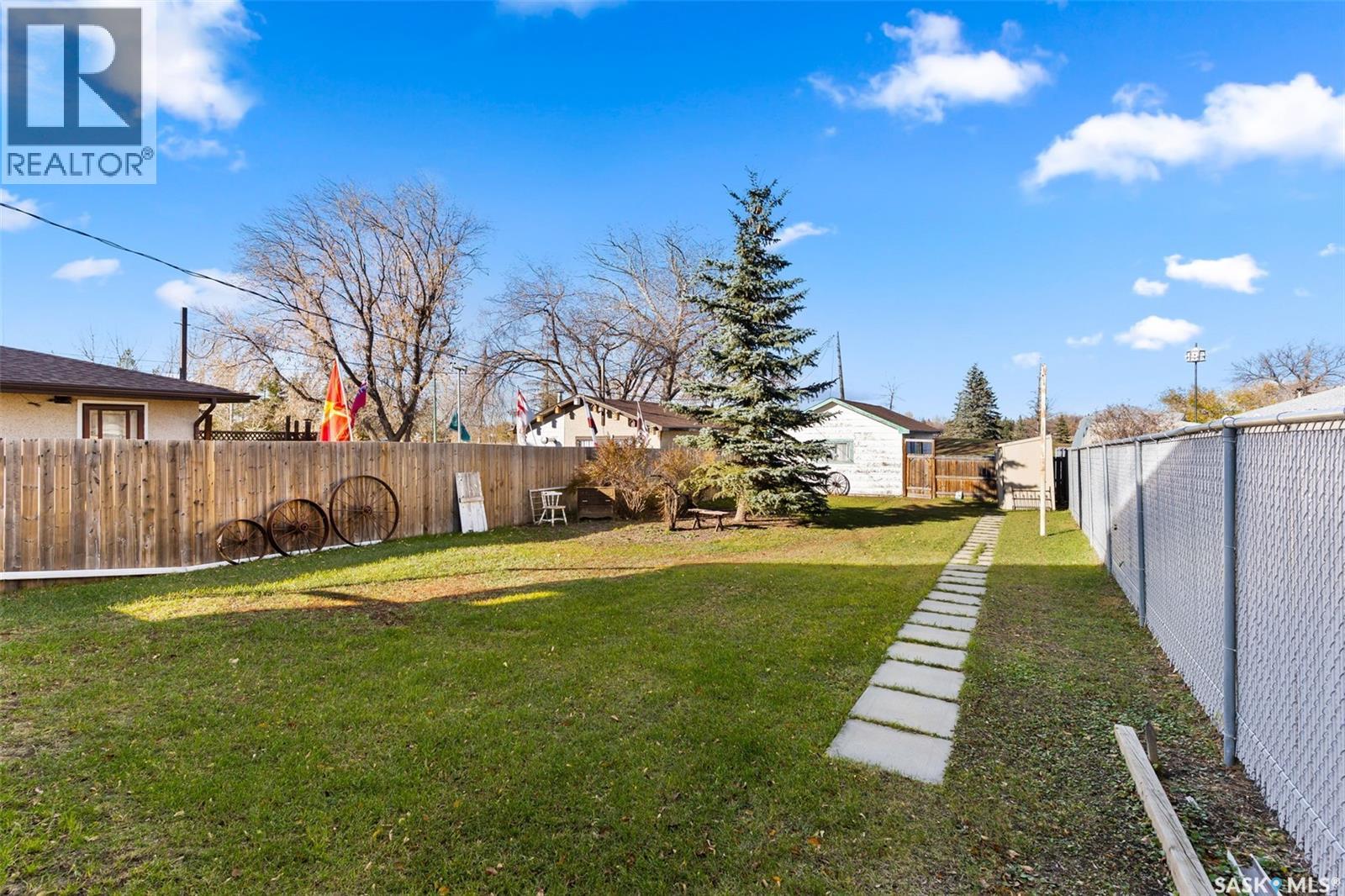 6328 8th Avenue, Regina, Saskatchewan  S4T 0W8 - Photo 32 - SK023573