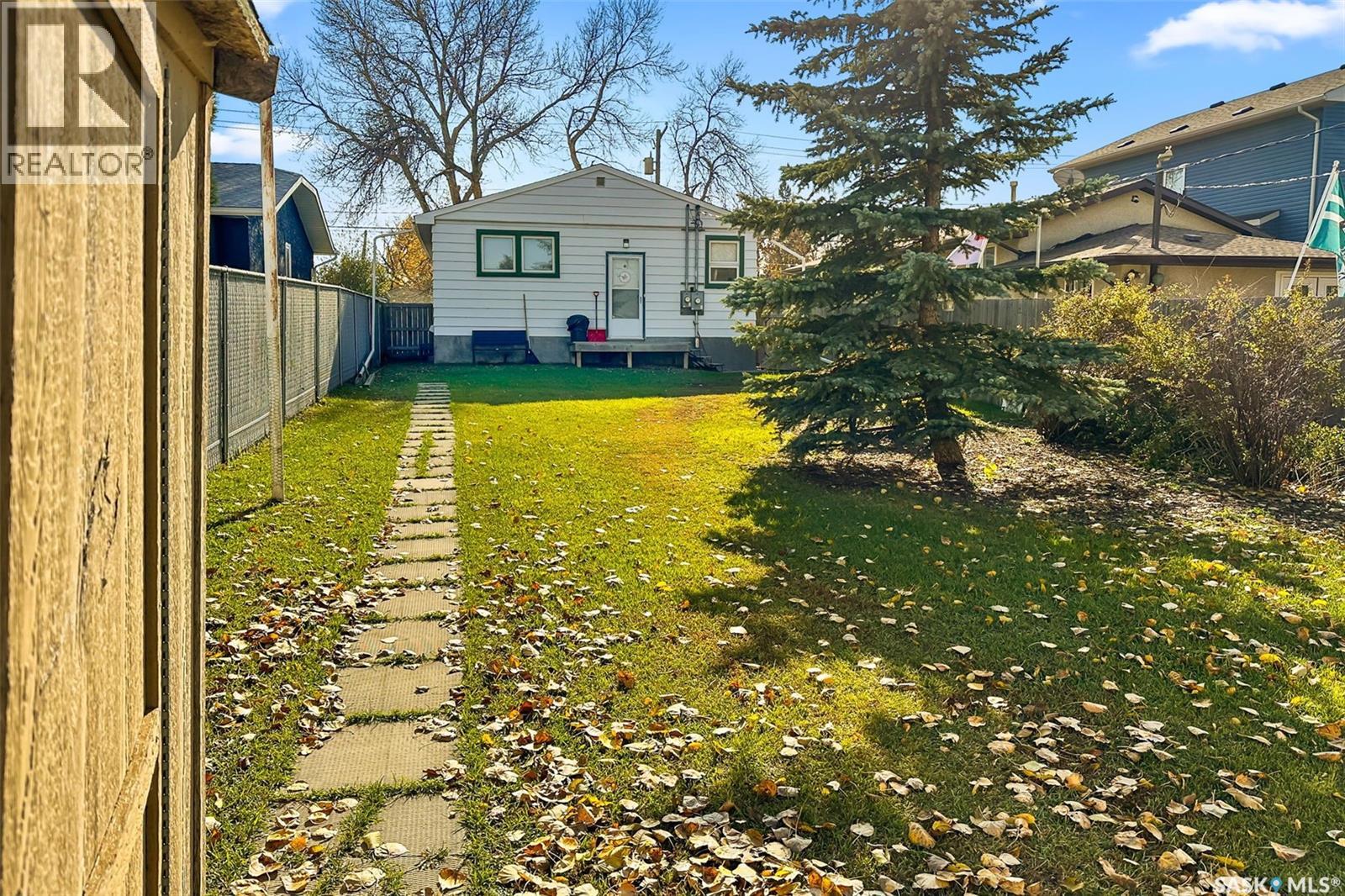 6328 8th Avenue, Regina, Saskatchewan  S4T 0W8 - Photo 35 - SK023573