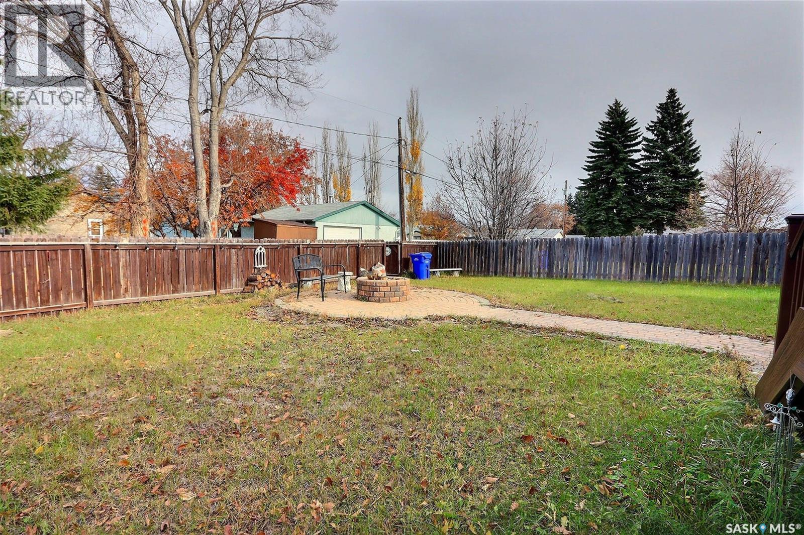 1402 7th Street E, Prince Albert, Saskatchewan  S6V 0V4 - Photo 18 - SK022407