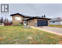 1402 7th STREET E East Flat