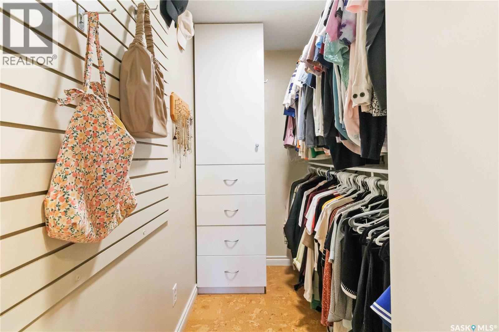 8 Maclean Crescent, Saskatoon, Saskatchewan  S7J 2R7 - Photo 19 - SK022157