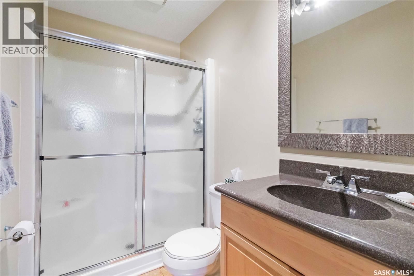 8 Maclean Crescent, Saskatoon, Saskatchewan  S7J 2R7 - Photo 20 - SK022157