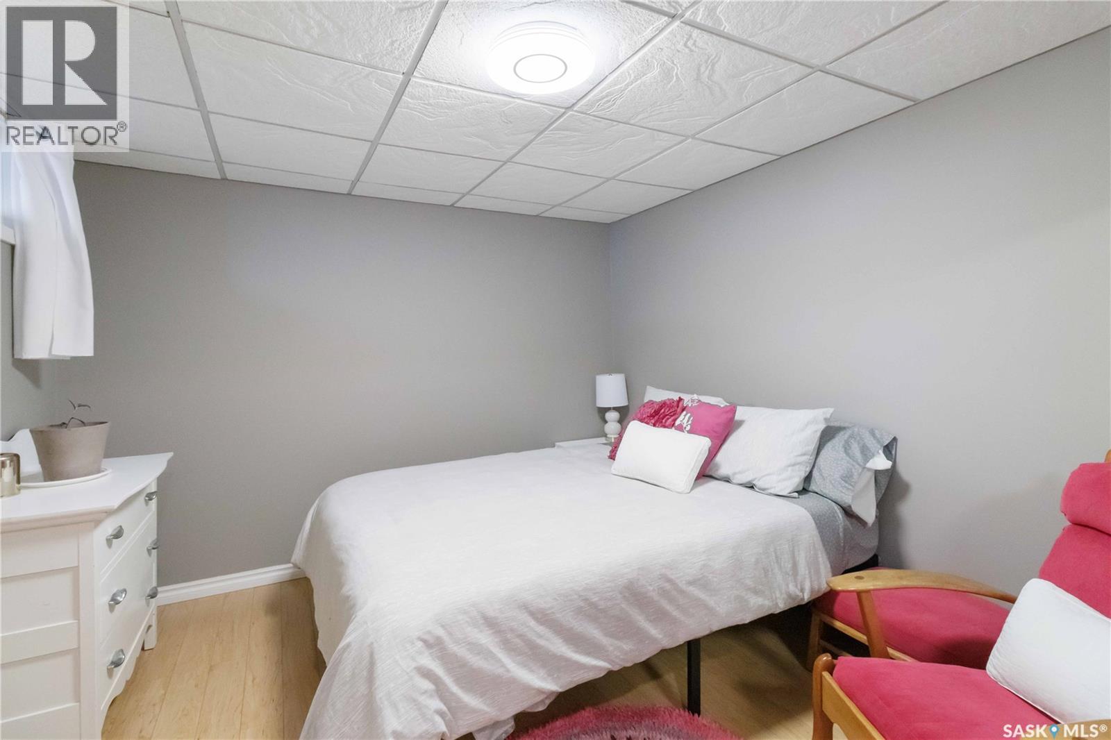 8 Maclean Crescent, Saskatoon, Saskatchewan  S7J 2R7 - Photo 23 - SK022157