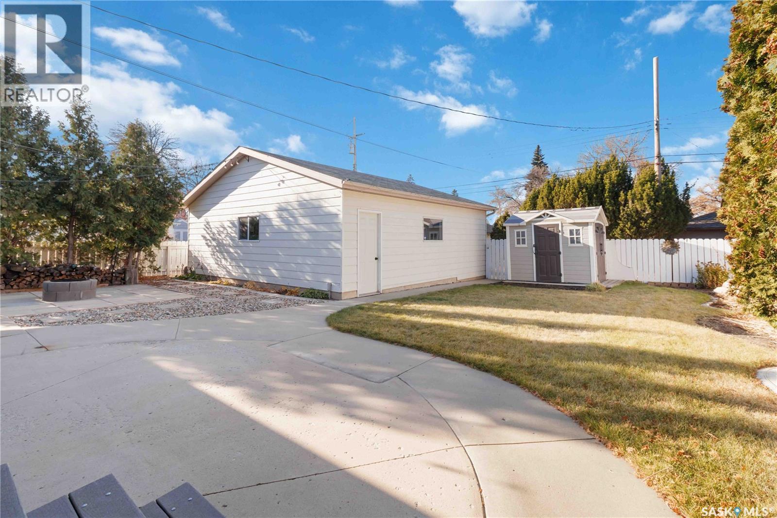 8 Maclean Crescent, Saskatoon, Saskatchewan  S7J 2R7 - Photo 27 - SK022157