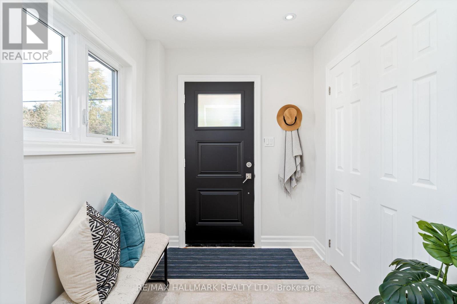 148 Westlake Avenue, Toronto, Ontario  M4C 4R9 - Photo 12 - E12517704