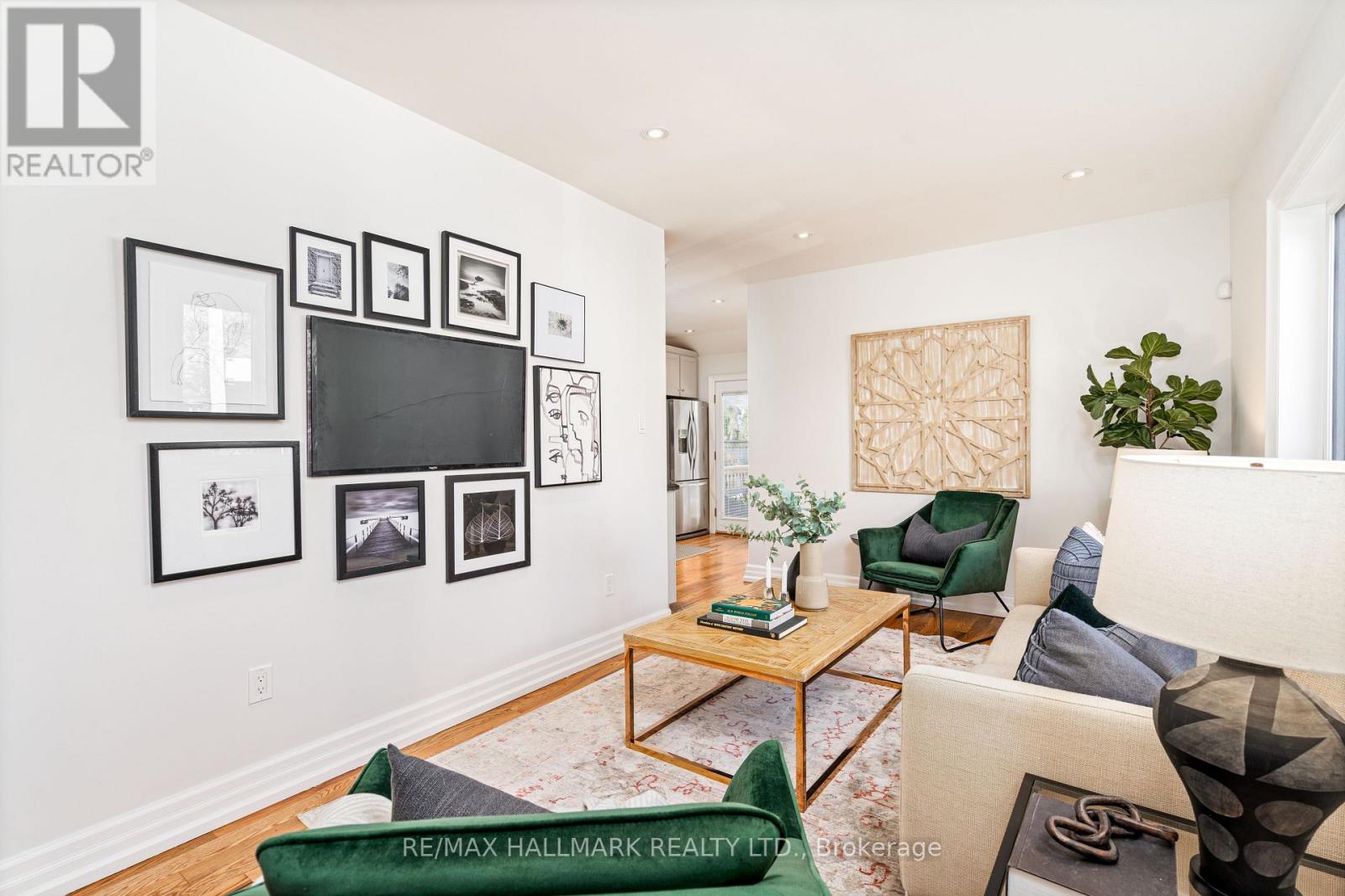 148 Westlake Avenue, Toronto, Ontario  M4C 4R9 - Photo 18 - E12517704