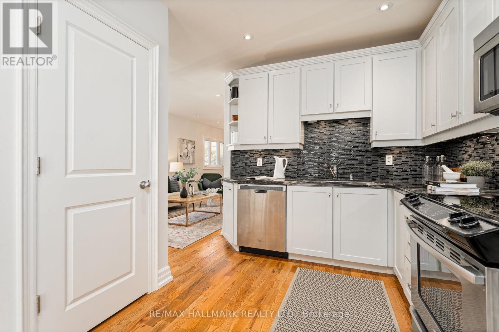 148 Westlake Avenue, Toronto, Ontario  M4C 4R9 - Photo 22 - E12517704