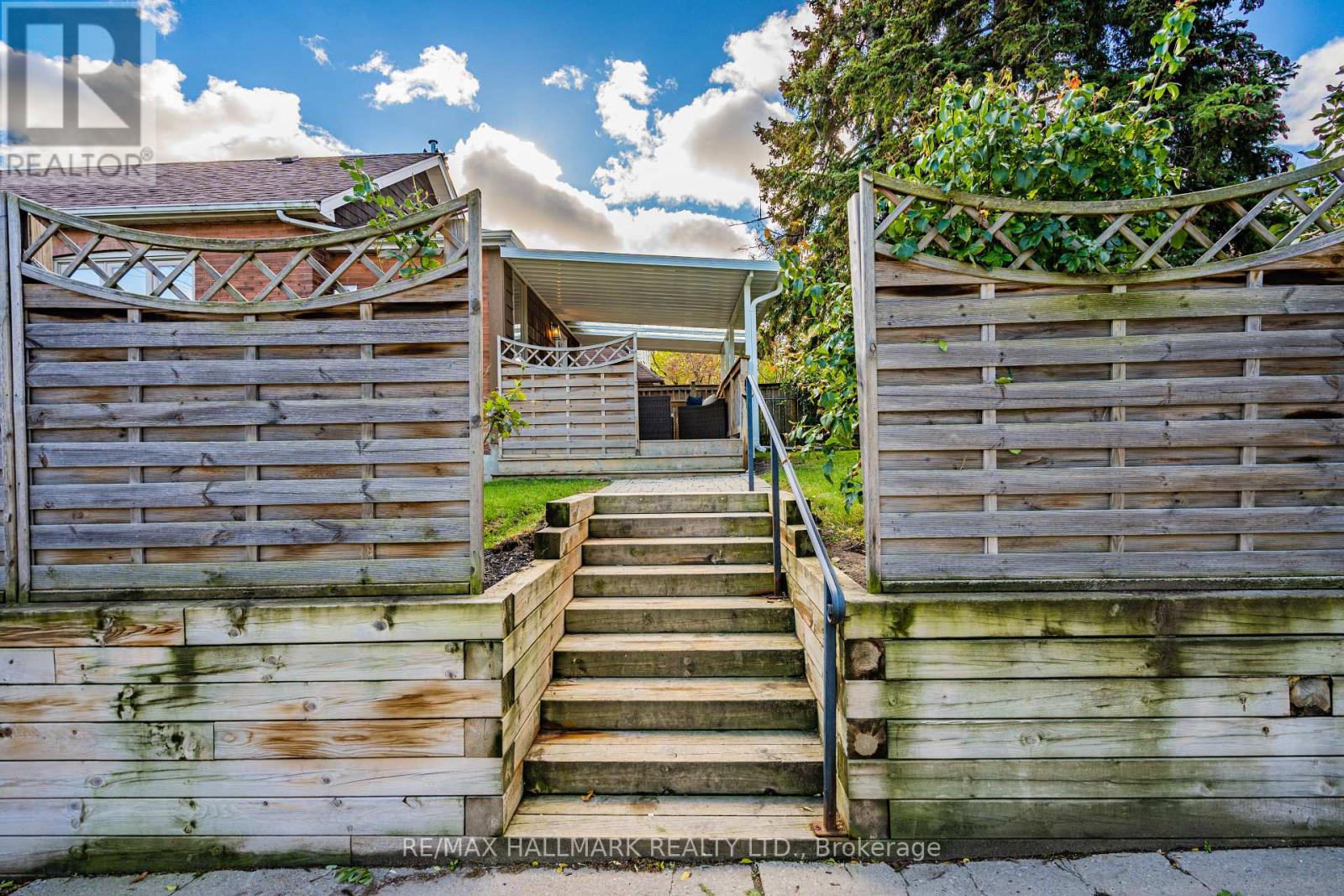 148 Westlake Avenue, Toronto, Ontario  M4C 4R9 - Photo 40 - E12517704