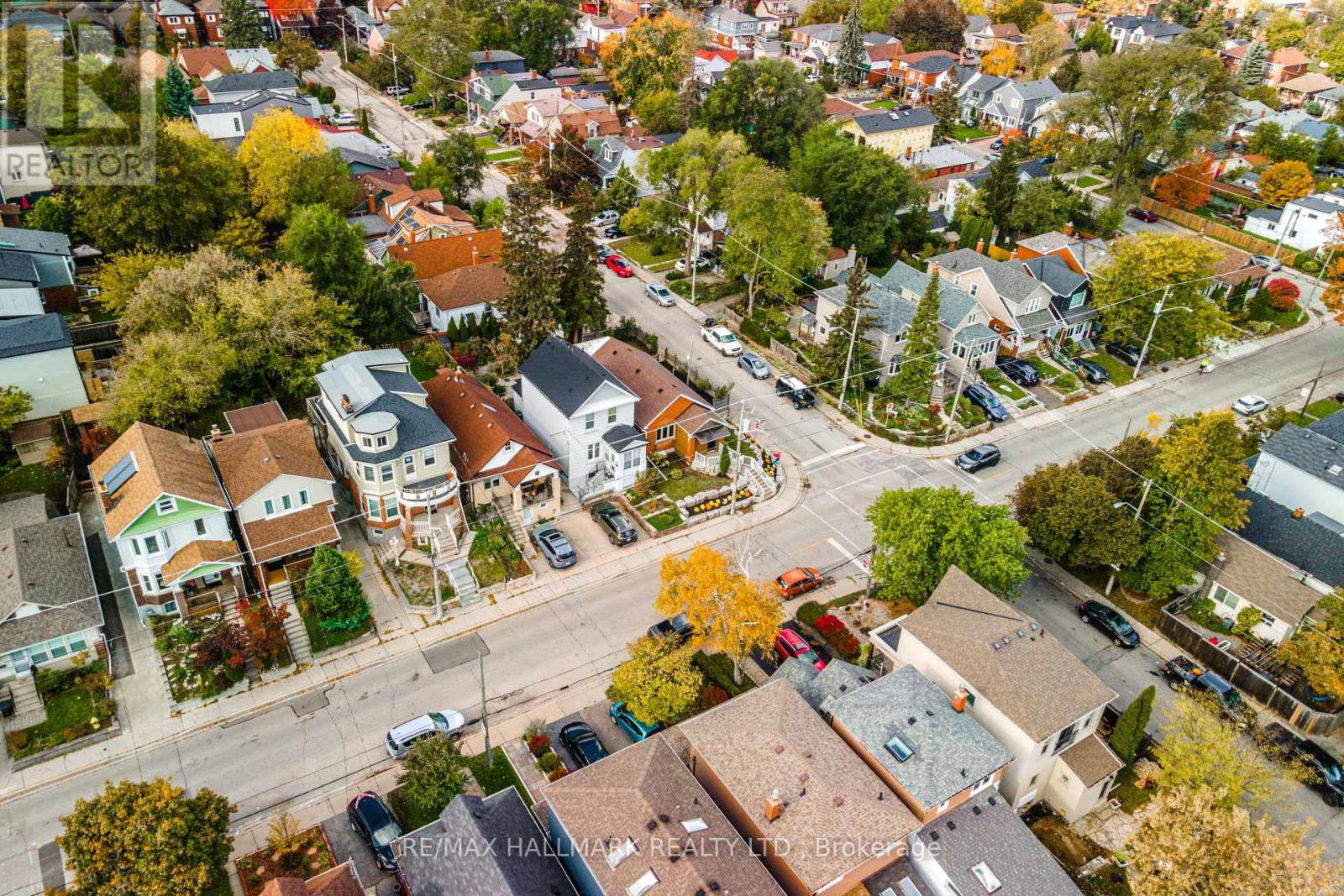 148 Westlake Avenue, Toronto, Ontario  M4C 4R9 - Photo 5 - E12517704