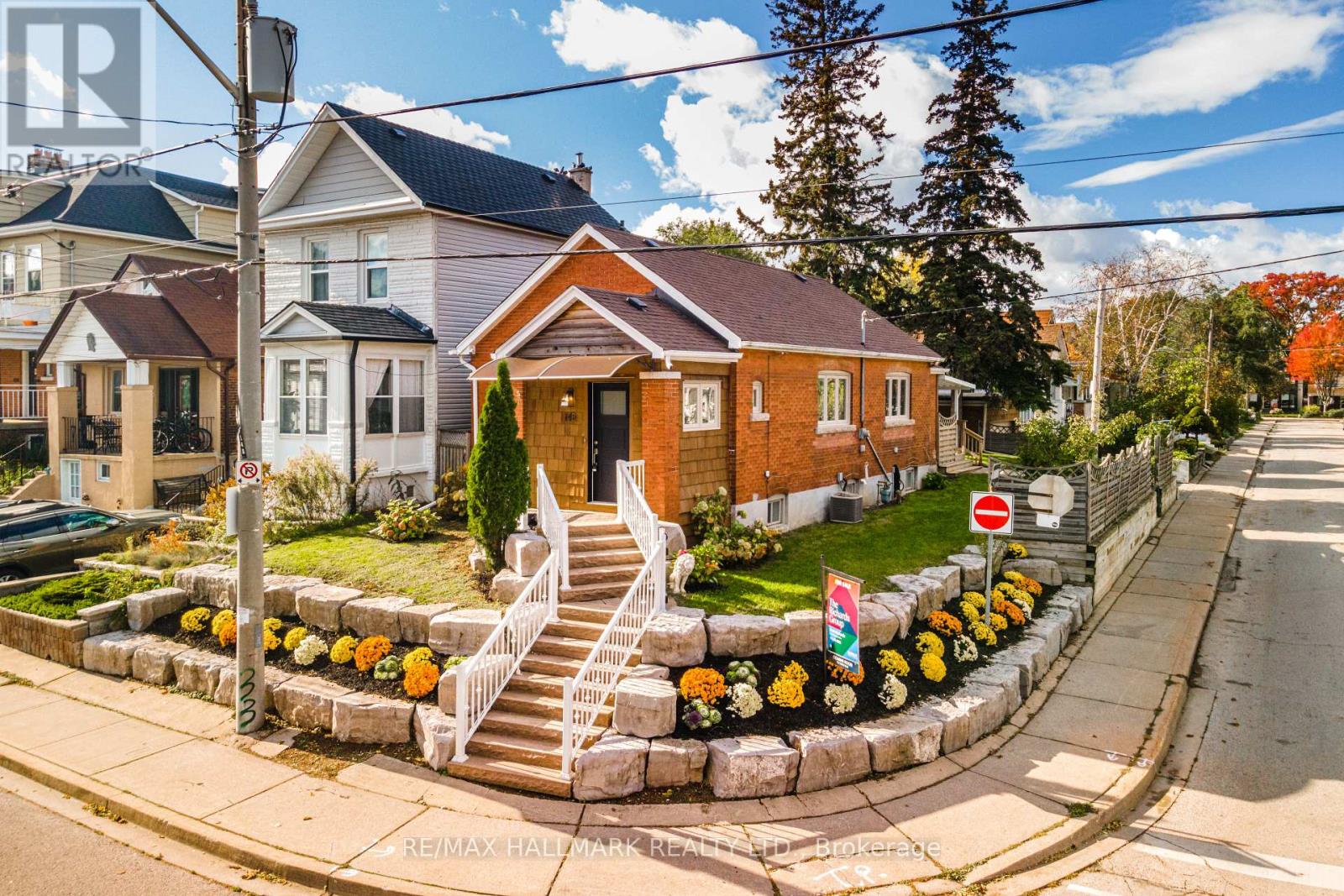 148 Westlake Avenue, Toronto, Ontario  M4C 4R9 - Photo 8 - E12517704