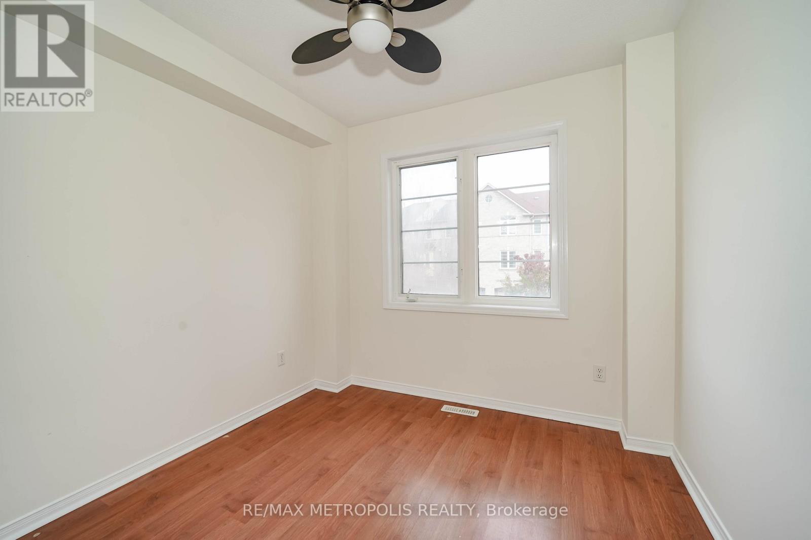 28 Talbotshire Street, Ajax, Ontario  L1S 0A6 - Photo 16 - E12517724