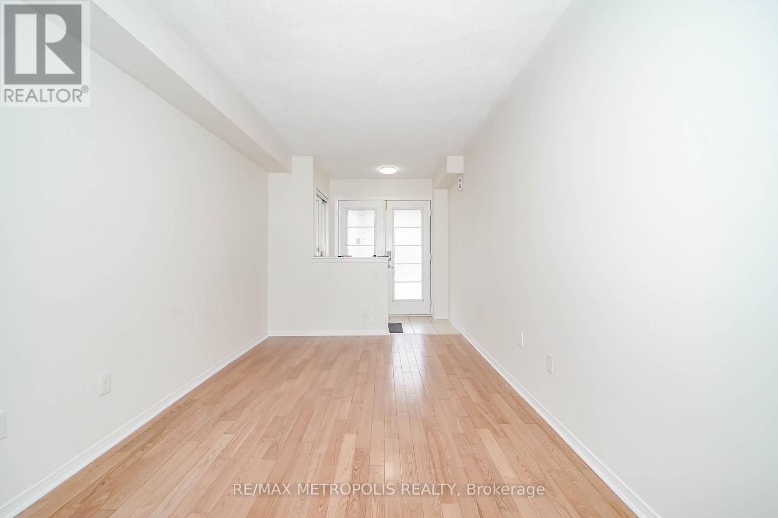 28 Talbotshire Street, Ajax, Ontario  L1S 0A6 - Photo 5 - E12517724