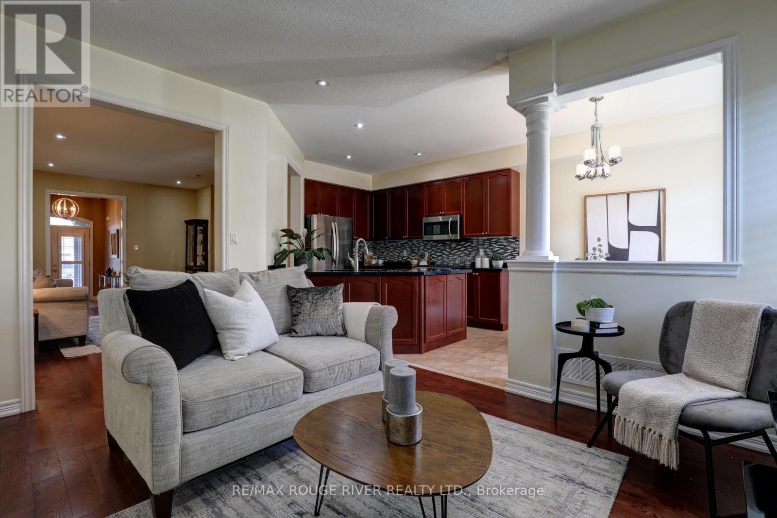 1932 Treetop Way, Pickering, Ontario  L1V 0B4 - Photo 13 - E12517804