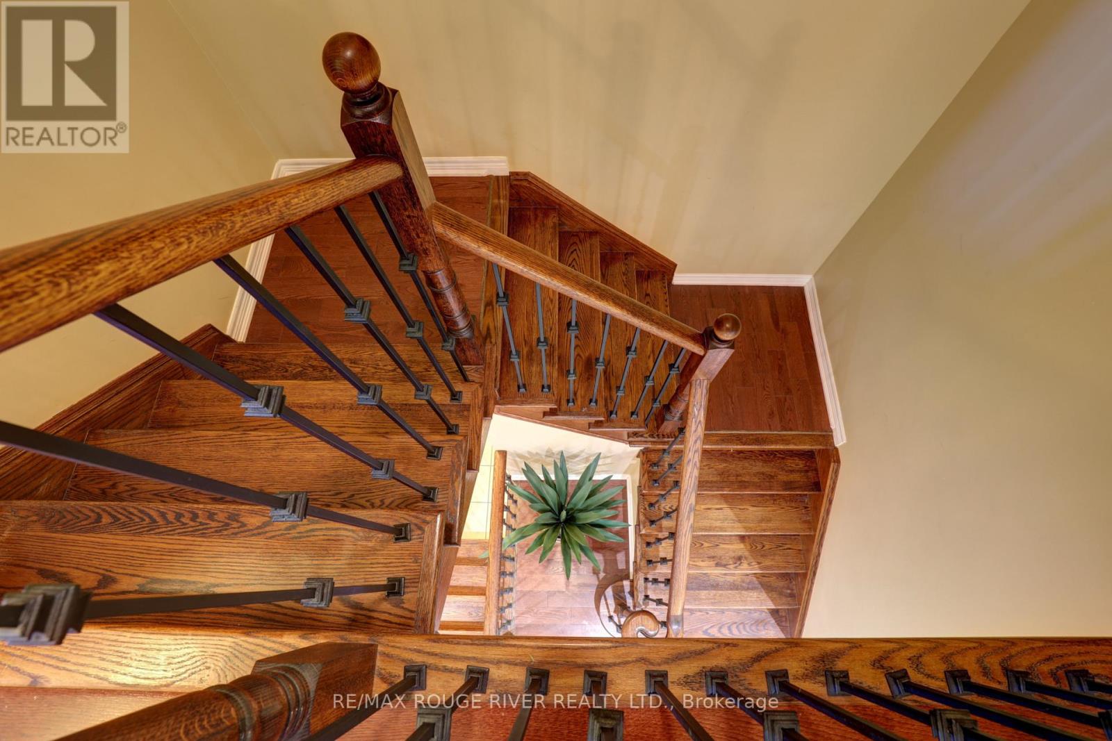 1932 Treetop Way, Pickering, Ontario  L1V 0B4 - Photo 18 - E12517804