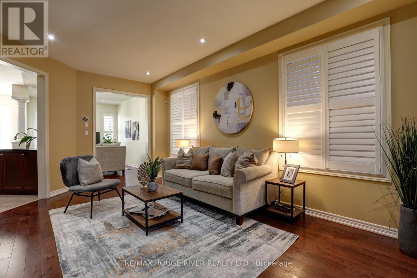 1932 Treetop Way, Pickering, Ontario  L1V 0B4 - Photo 6 - E12517804