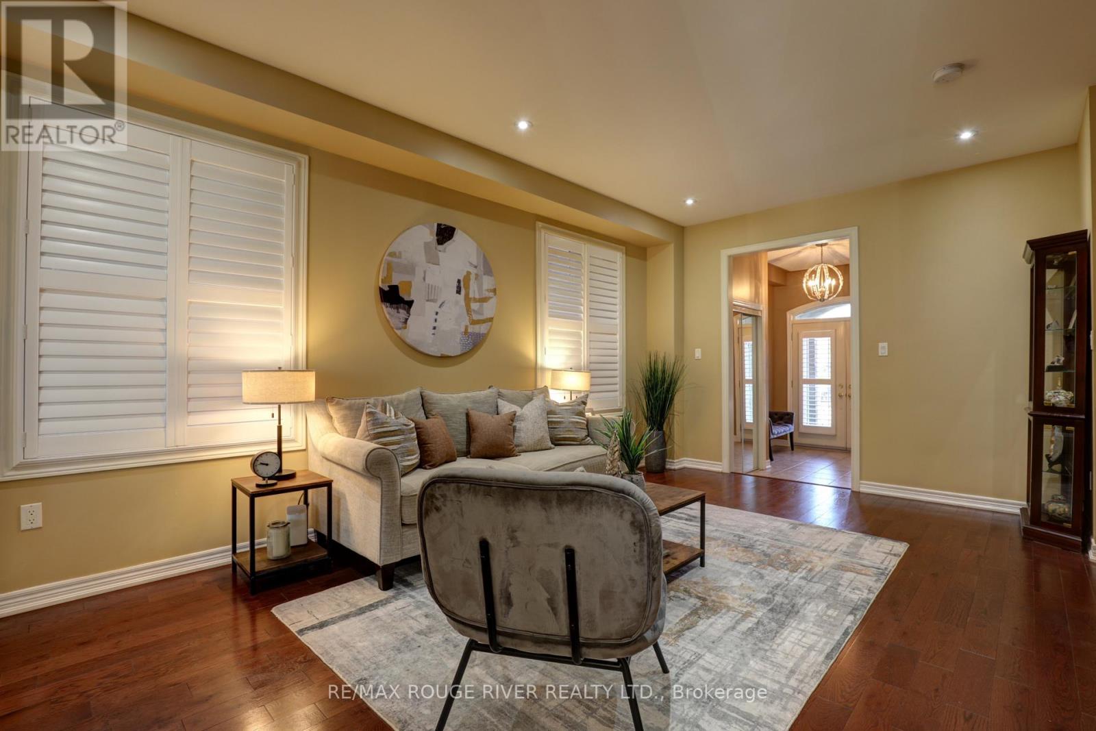 1932 Treetop Way, Pickering, Ontario  L1V 0B4 - Photo 7 - E12517804