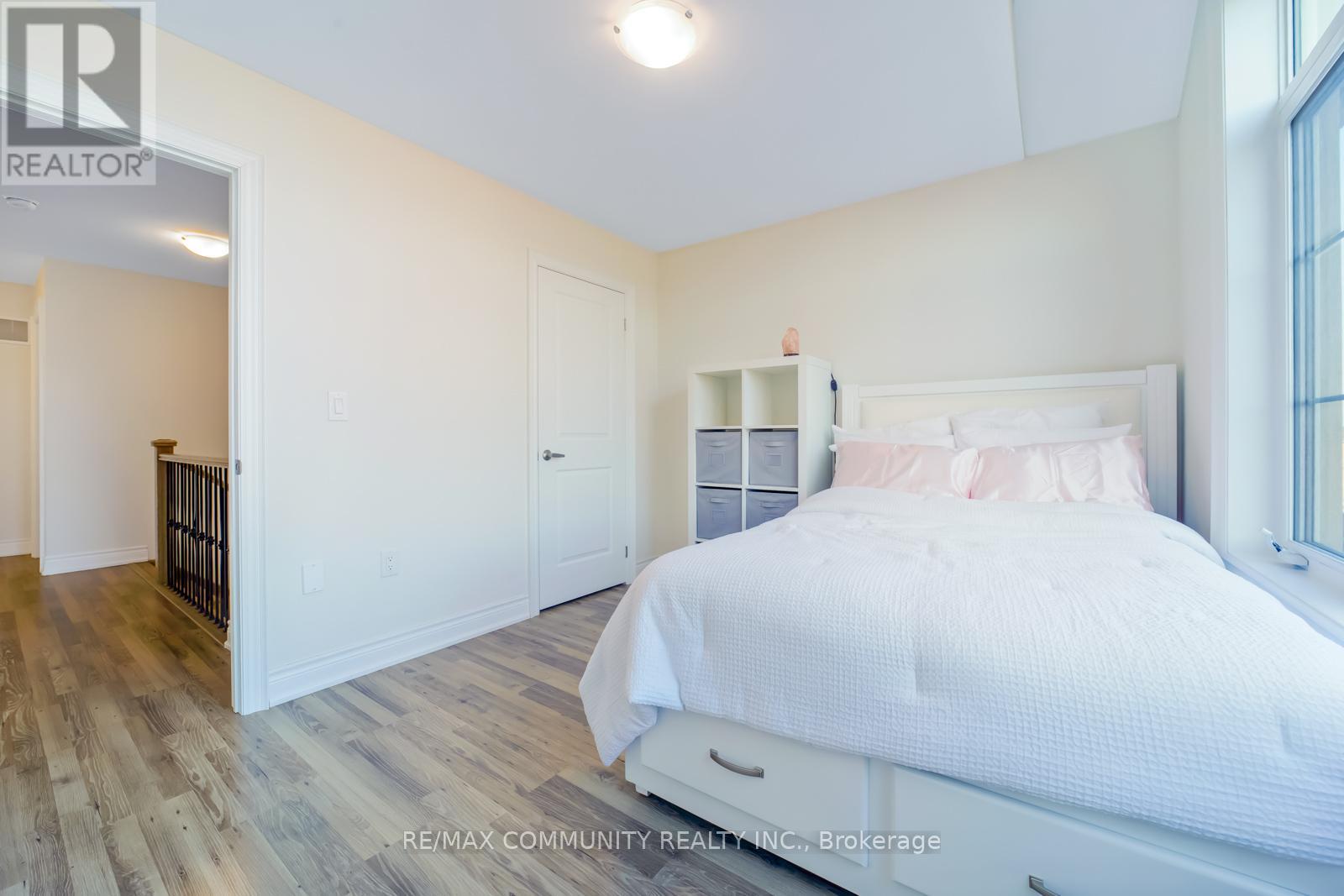 1024 Skyridge Boulevard, Pickering, Ontario  L1X 0G5 - Photo 19 - E12517846