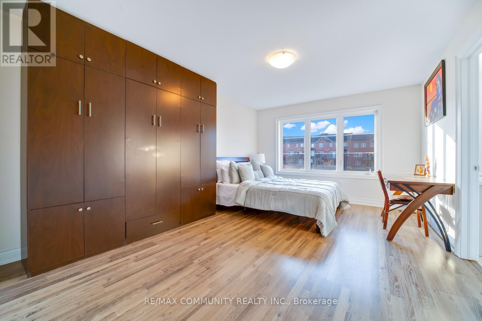 1024 Skyridge Boulevard, Pickering, Ontario  L1X 0G5 - Photo 24 - E12517846