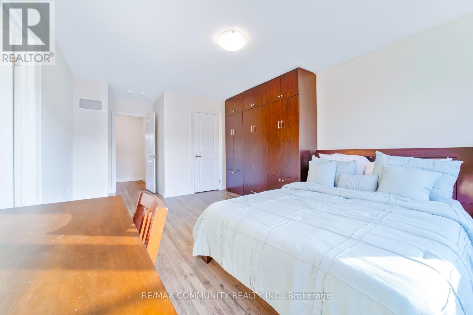 1024 Skyridge Boulevard, Pickering, Ontario  L1X 0G5 - Photo 25 - E12517846