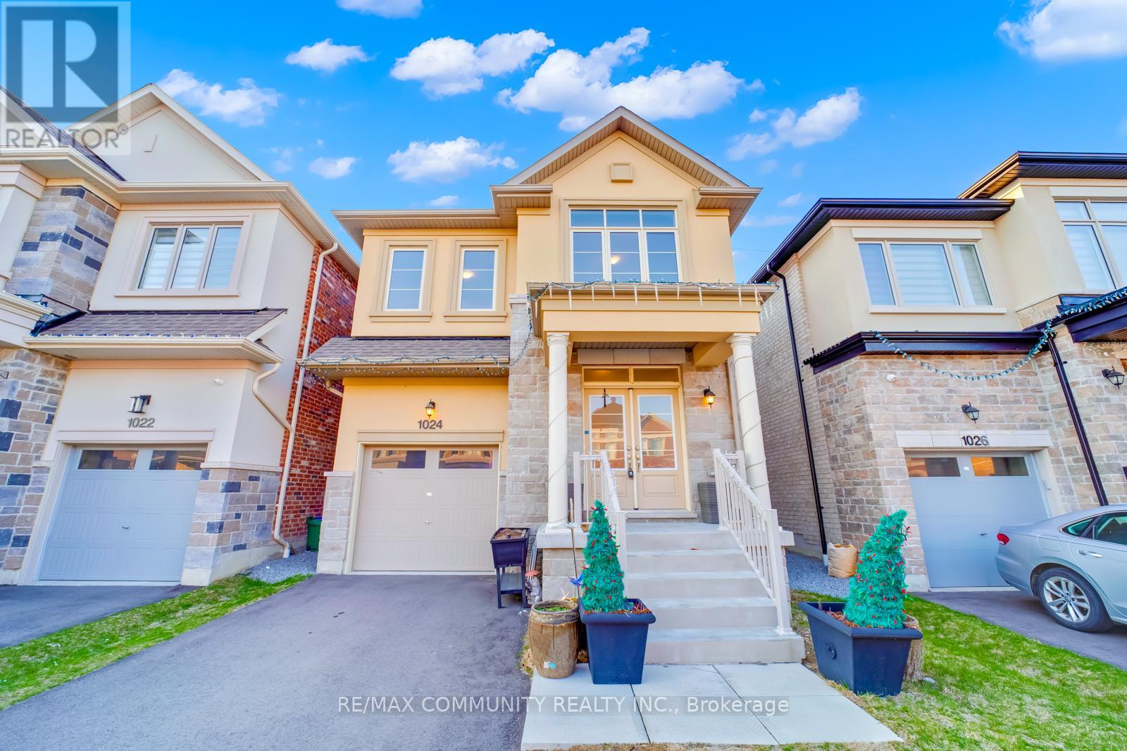 1024 Skyridge Boulevard, Pickering, Ontario  L1X 0G5 - Photo 3 - E12517846