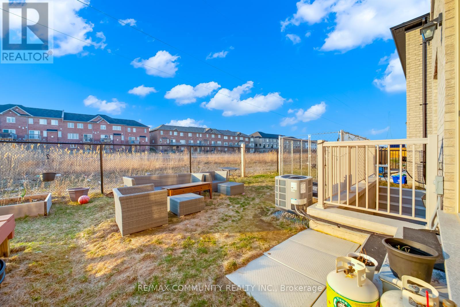 1024 Skyridge Boulevard, Pickering, Ontario  L1X 0G5 - Photo 41 - E12517846