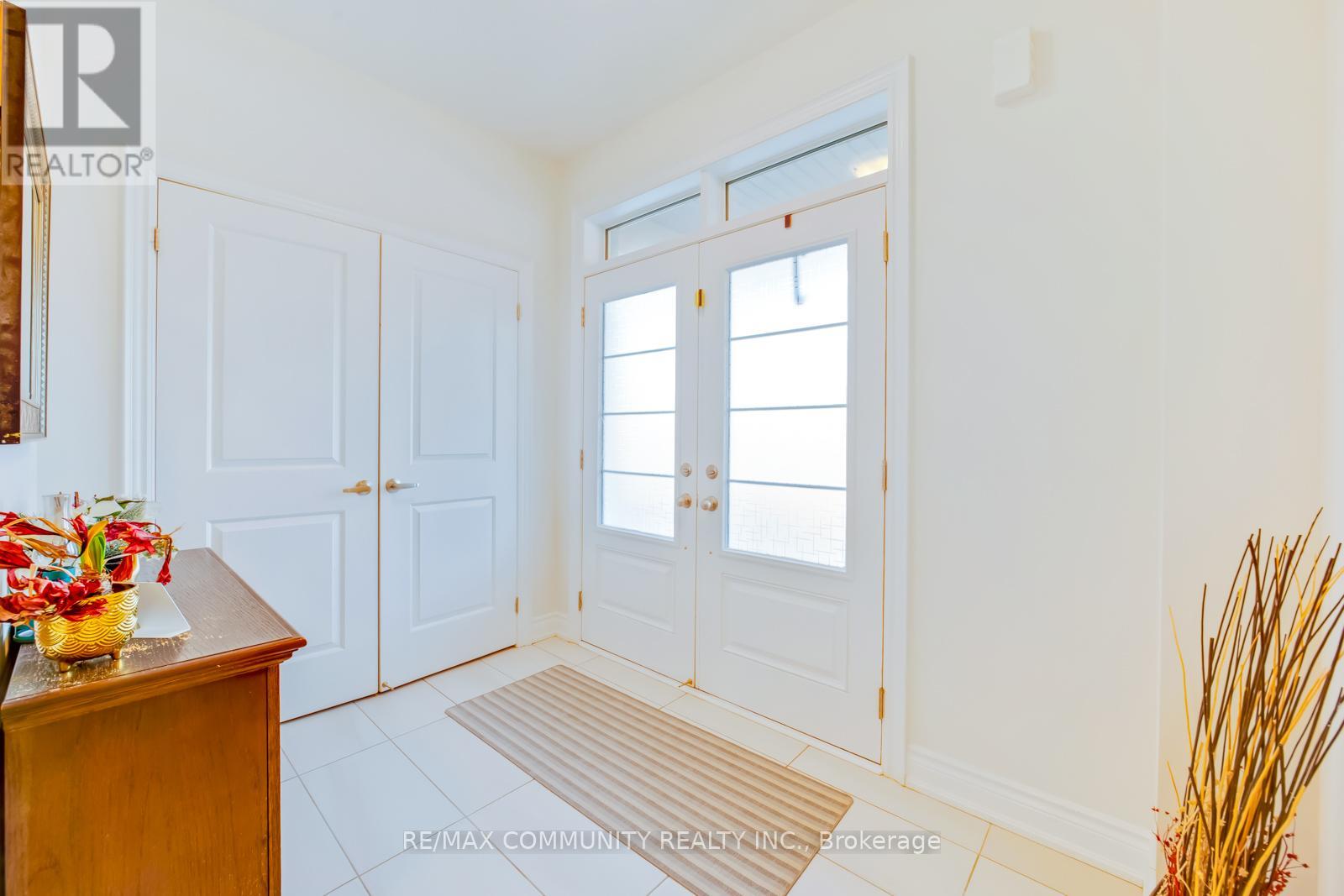 1024 Skyridge Boulevard, Pickering, Ontario  L1X 0G5 - Photo 7 - E12517846